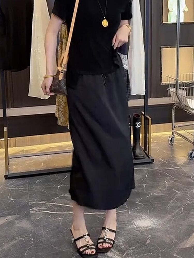 Gonna midi a trapezio in raso  - A-Line Skirt Midi recensione e prezzo